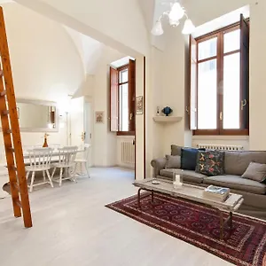 casetta-rubichi.lecce-hotels.com/