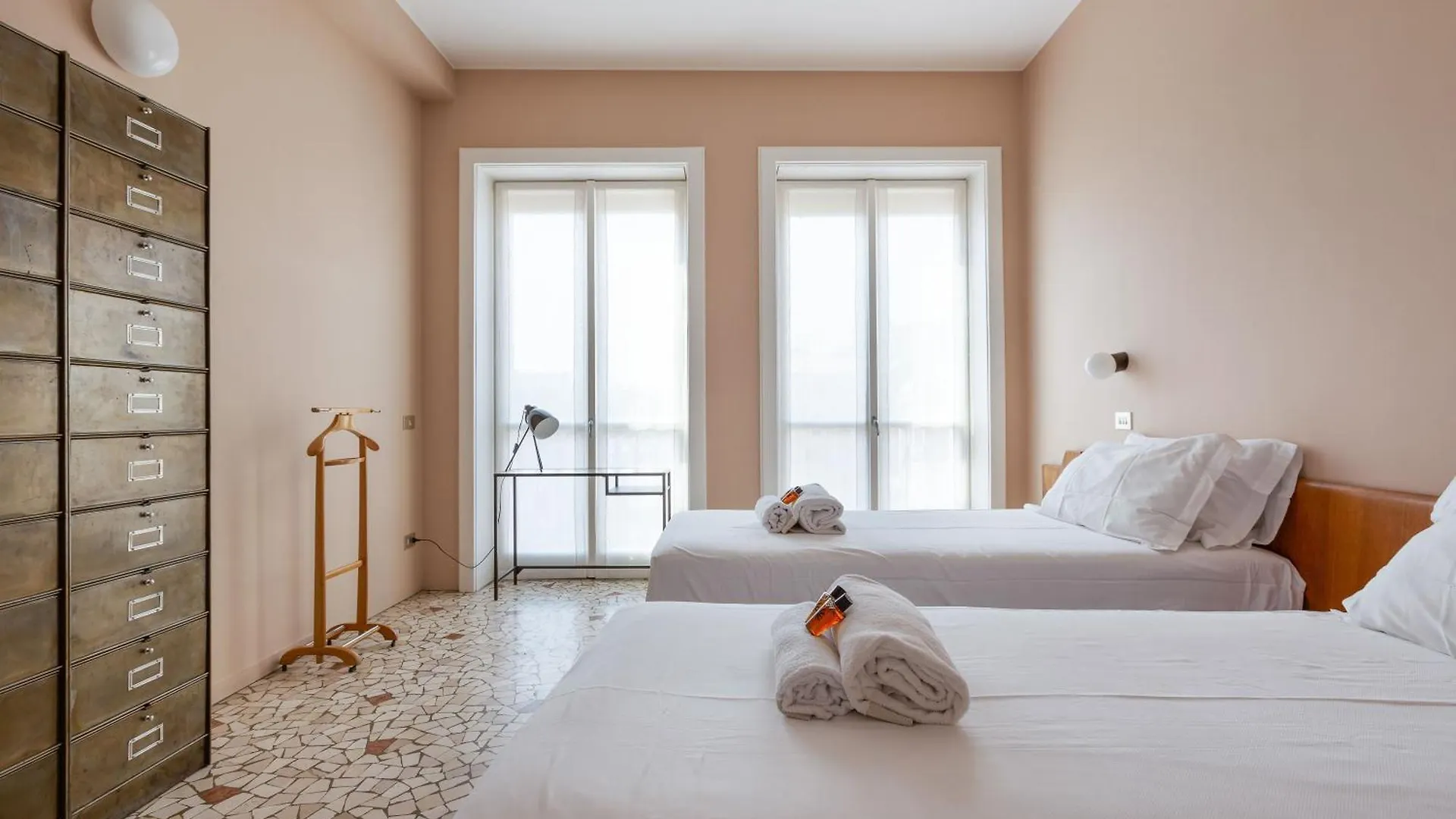 Brera Apartments In Porta Ticinese Milan 0*,  Italie