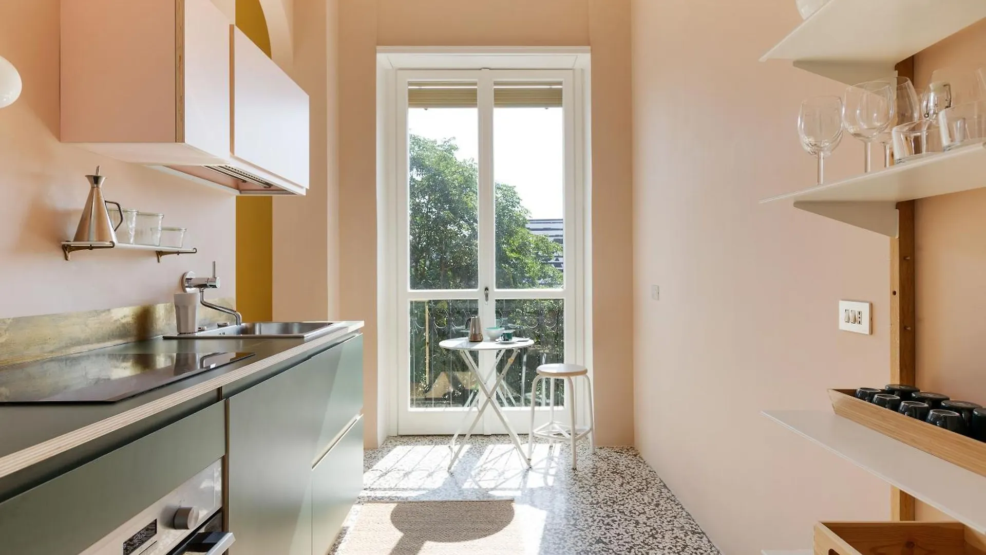 Brera Apartments In Porta Ticinese Milan